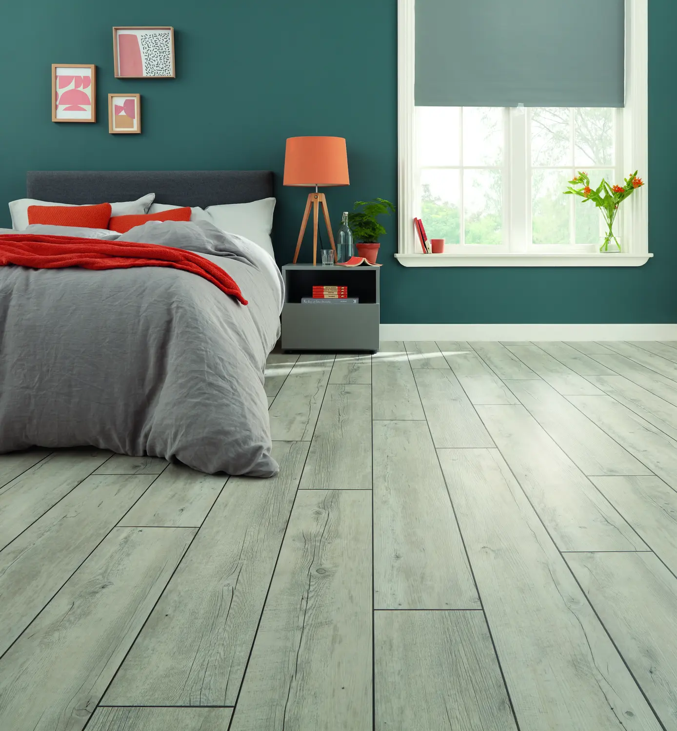 Karndean Van Gogh - Light Distressed Oak